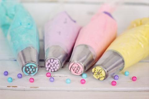 cake piping bags filled with icing